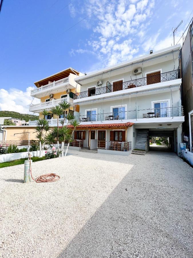 Ionian View B&B Himare Buitenkant foto
