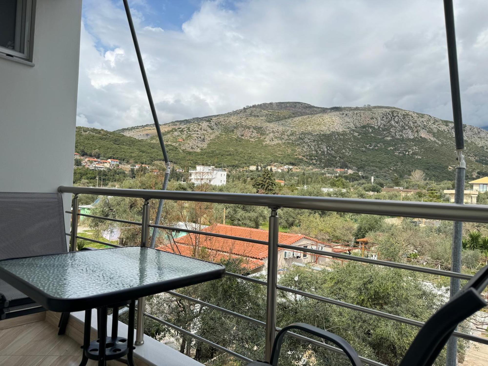 Ionian View B&B Himare Buitenkant foto