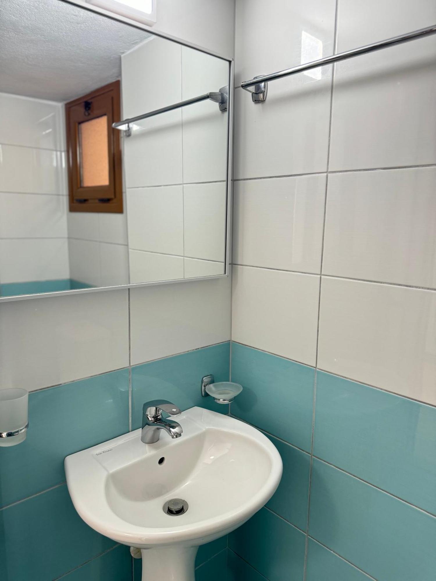 Ionian View B&B Himare Kamer foto