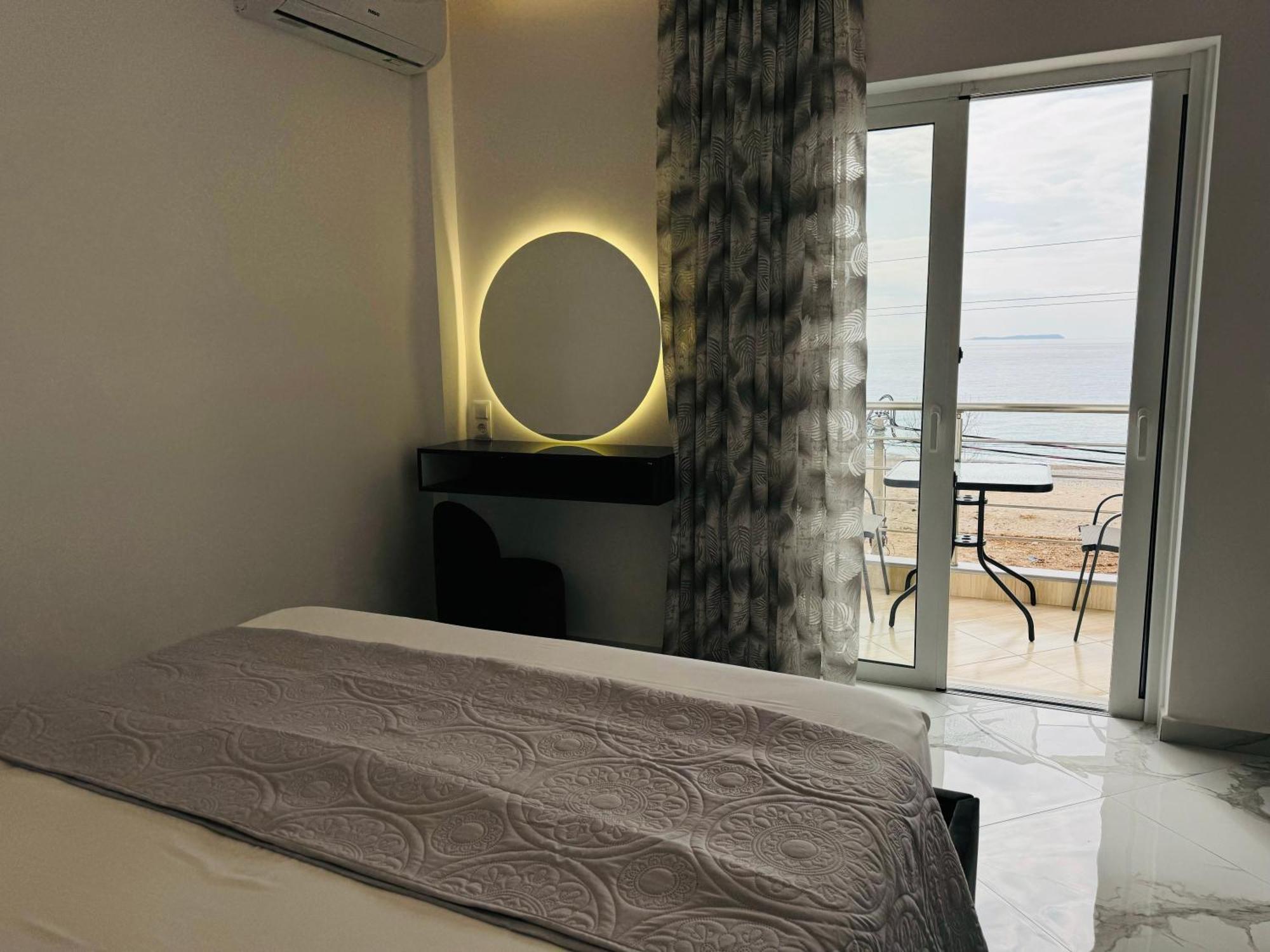 Ionian View B&B Himare Kamer foto