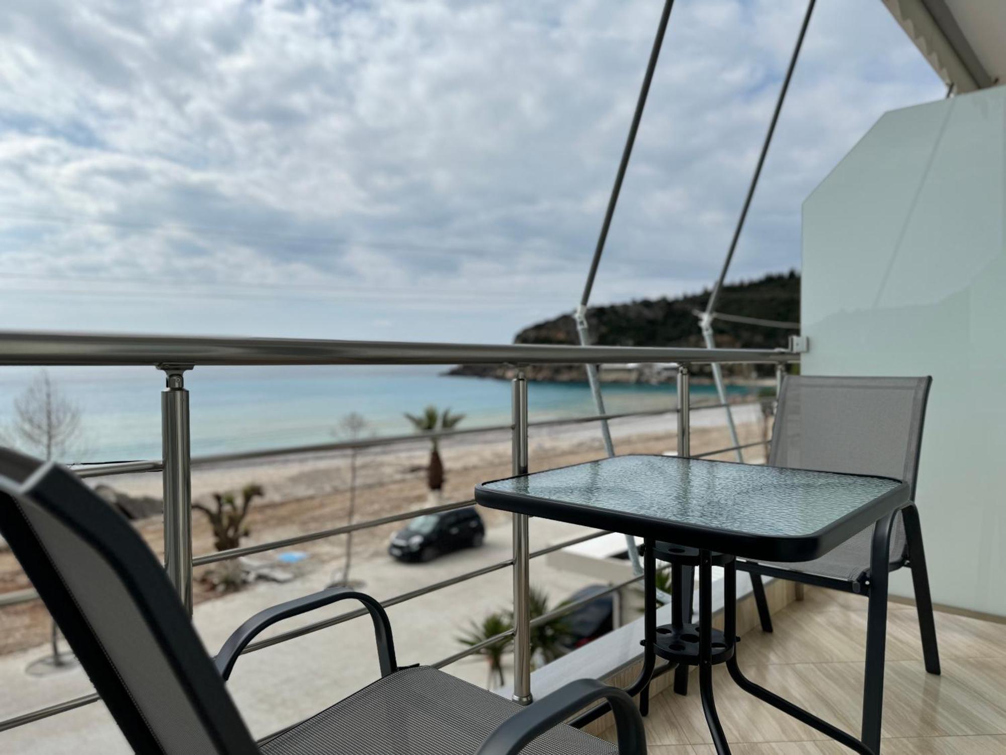 Ionian View B&B Himare Kamer foto